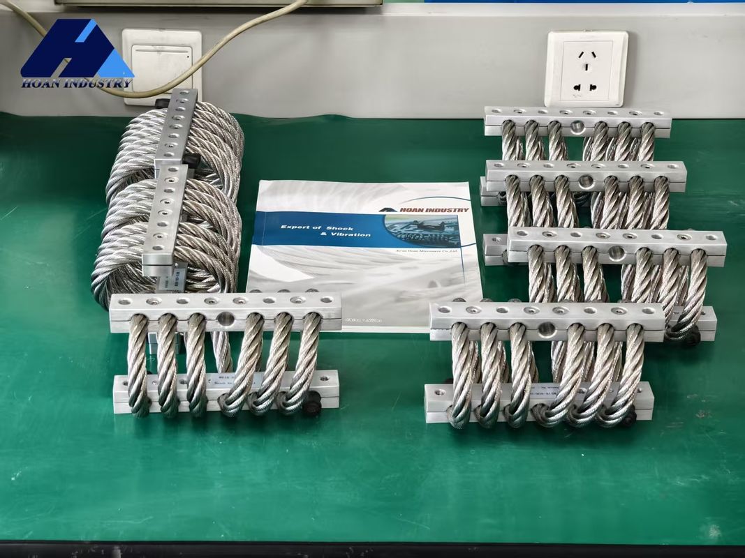 جداکننده های ارتعاشی سیم فولادی سبک وزن و جمع و جور JGX-1278A-154A برای کاربردهای محدود به فضا